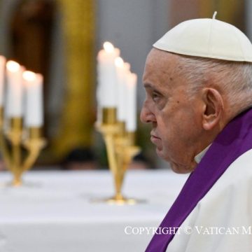 Papa Francisco acepta renuncia de obispo polaco por negligencia en denuncias de abuso