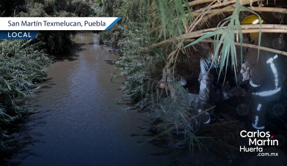Rescatan a hombre tras caerse al río Atoyac en Texmelucan