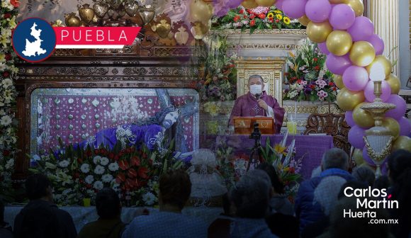 Señor de las Maravillas Devotos acuden a venerar al Señor de las Maravillas