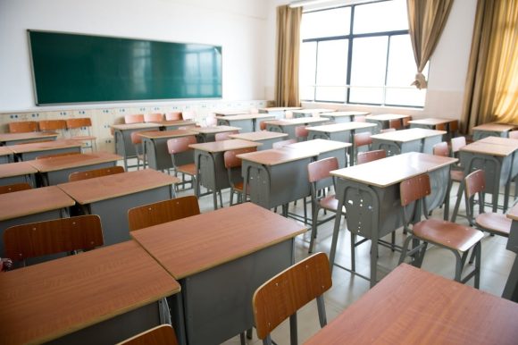 Muere estudiante de 14 años tras ser golpeado por su profesor por no memorizar la lección