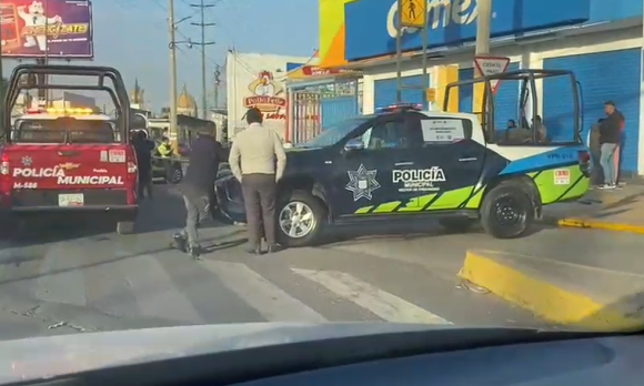 policia Motociclista sin vida en la China Poblana