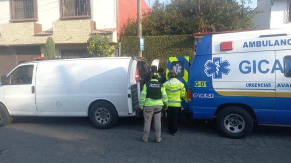 Alexis y Victor celebraban un cumpleaños, murieron al estrellar su moto contra un zaguán en el SNTE