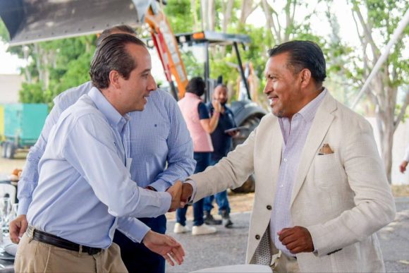 Obras que se realicen en Puebla, serán hechas por poblanos: Mario Riestra