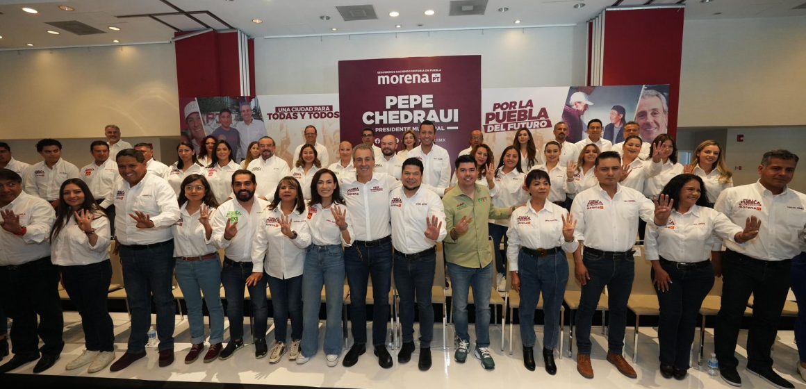 Pepe Chedraui presenta planilla de regidores
