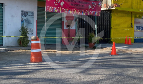 Atacan con Cuerno de Chivo Casa de Materiales entre Izúcar – Epatlán; hay 2 heridos