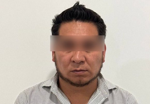 Detienen a MP por presuntamente solicitar dinero a una persona investigada