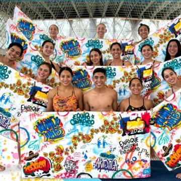 Selección de Natación Artística pone a la venta toallas para pagar gastos rumbo a París