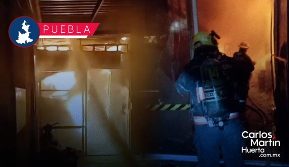 Se incendia carpintería en colonia Historiadores; no hubo heridos
