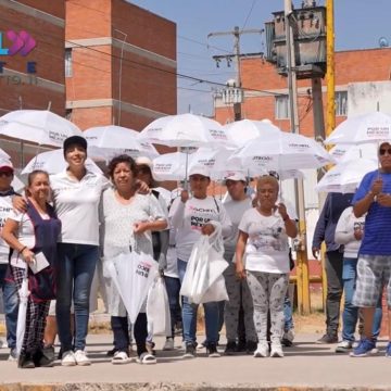 Recorre Xóchitl Zárate Unidad Habitacional Bugambilias