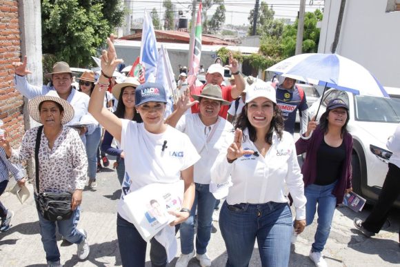 Lupita Cuautle fortalece vínculos con los sanandreseños