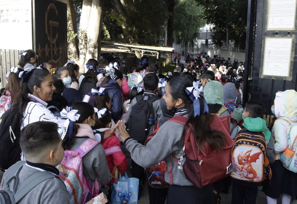 ¿Listo para el ciclo escolar? Sigue estas recomendaciones del IMSS y evita lesiones