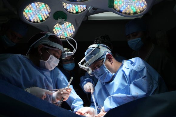 349__85_ Madre dona riñón a su hijo previo al 10 de Mayo