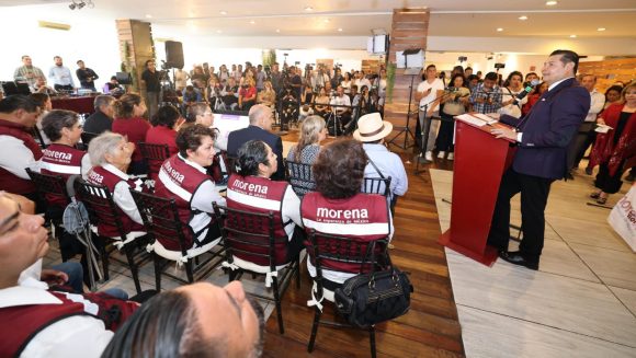 Puebla presente en el extranjero para beneficio de los poblanos: Armenta