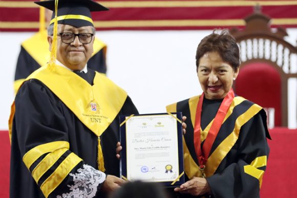 Rectora  Lilia Cedillo Ramírez recibe Doctorado Honoris Causa por parte de la Universidad Nacional de Trujillo