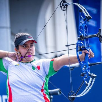 Andrea Becerra logra medalla de plata en Copa del Mundo de Tiro con Arco