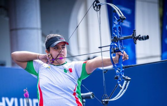 Andrea Becerra logra medalla de plata en Copa del Mundo de Tiro con Arco