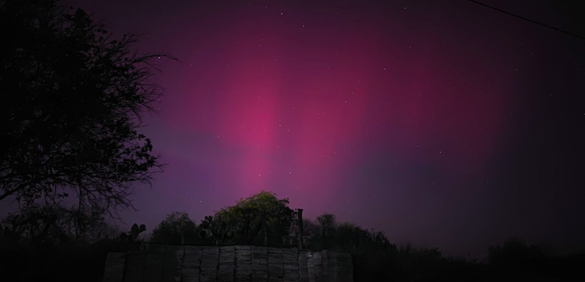 Auroras boreales son visibles en México por tormenta solar