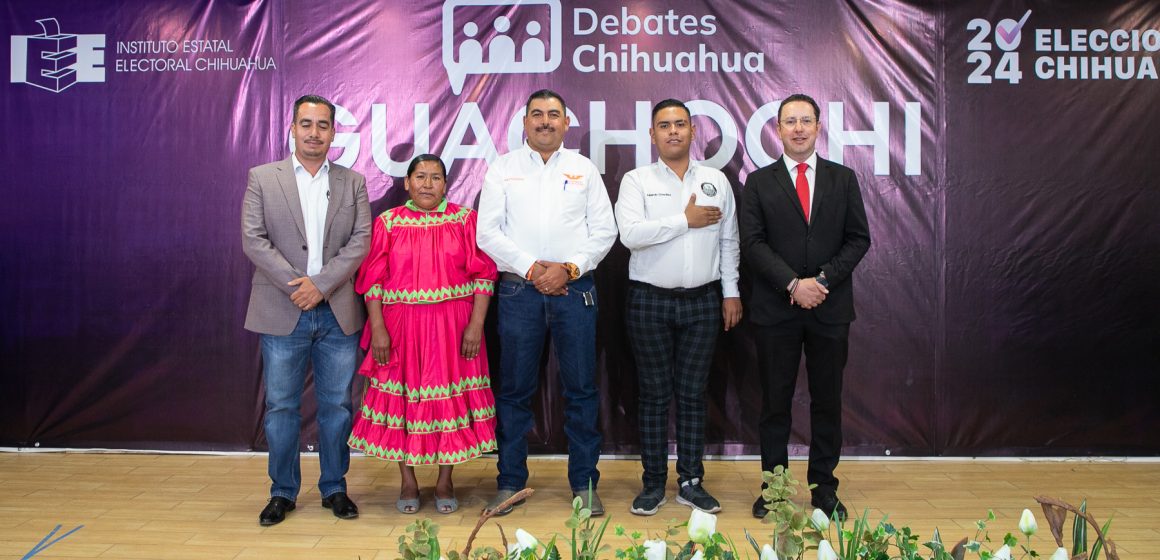 Candidata rarámuri participa en debate en su lengua natal; IEE Chihuahua no la traduce  