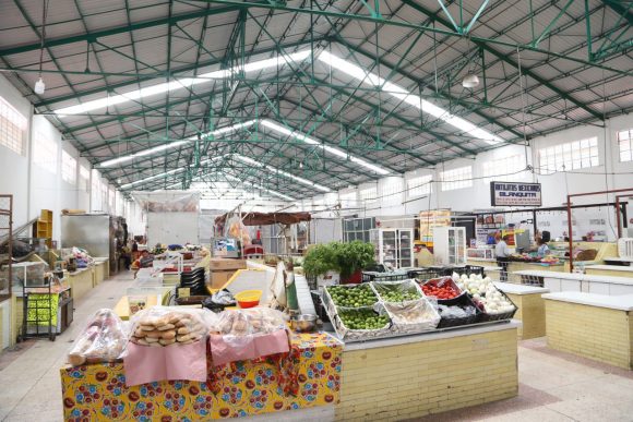 Abren corredores y acceso del Mercado del Carmen tras mantenimiento
