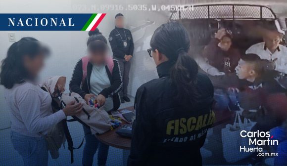 Mochilas - asalto - Naucalpan Estudiantes recuperan libros tras asalto en Naucalpan; hay un detenido