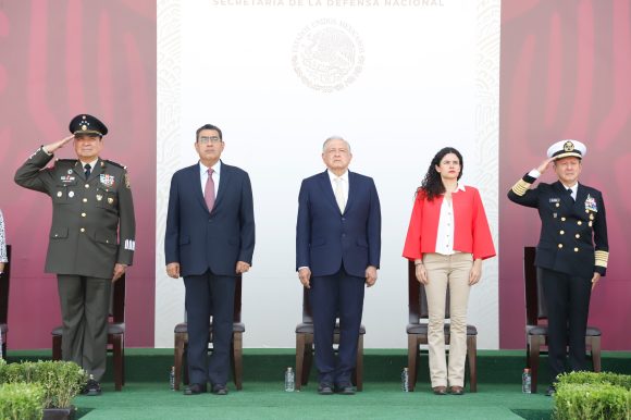 AMLO pide recuperar la soberanía, la dignidad nacional y la libertad a 162 años de Batalla de Puebla