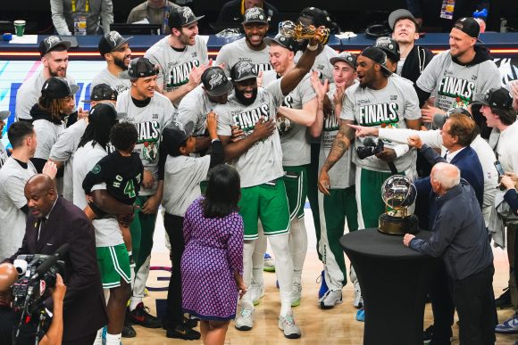 Los Celtics barrieron a los Pacers y son Campeones en el Este
