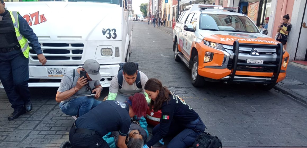 Ruta 27 atropella a mujer en el Centro Histórico de Puebla