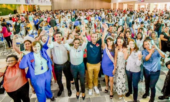Más talleres para el impulso del crecimiento de las poblanas: Mario Riestra