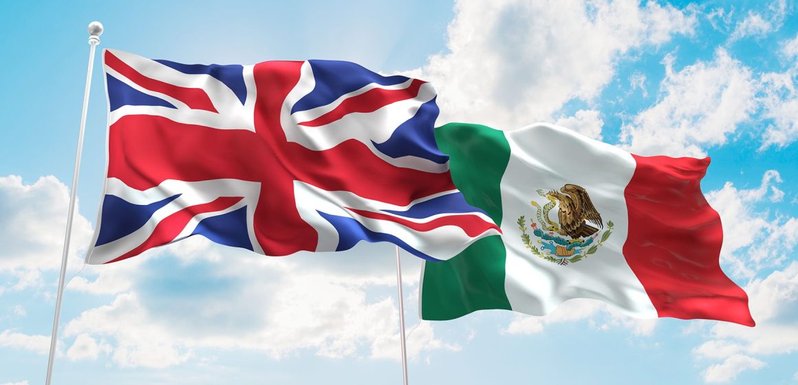 Cesan al embajador británico en México tras apuntar con un arma a un empleado