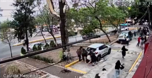 porros Ataque de porros a CCH Naucalpan deja a un estudiante muerto