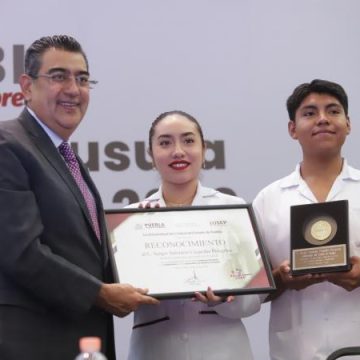 Se realiza “Ceremonia de Clausura de la Primera Generación de la Universidad de la Salud