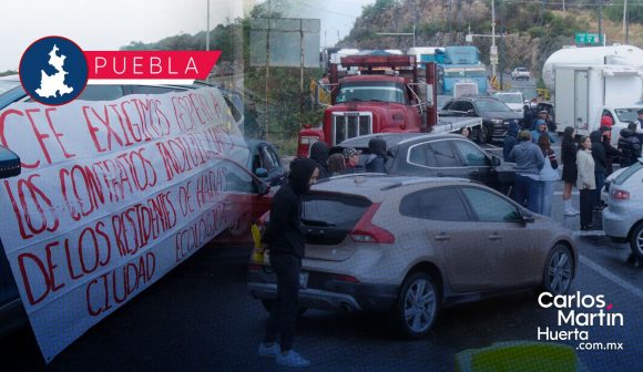 Continúa bloqueo en Periférico Ecológico; vecinos de Haras piden reinstalación de luz