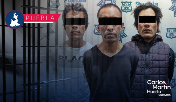 Detienen a cinco personas por robo a transeúnte