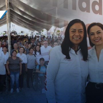 Gaby Bonilla y Ariadna Ayala entregan sillas de ruedas en Jornada Incluyente en Atlixco
