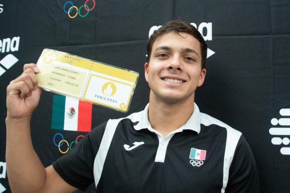 Kevin Muñoz gana boleto para París 2024 en trampolín de 3 metros