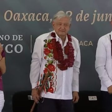 (VIDEO) Sismo en Oaxaca sorprende en evento de AMLO y Sheinbuam
