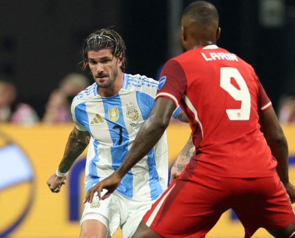 Argentina debutó con triunfo ante Canadá, en la Copa América