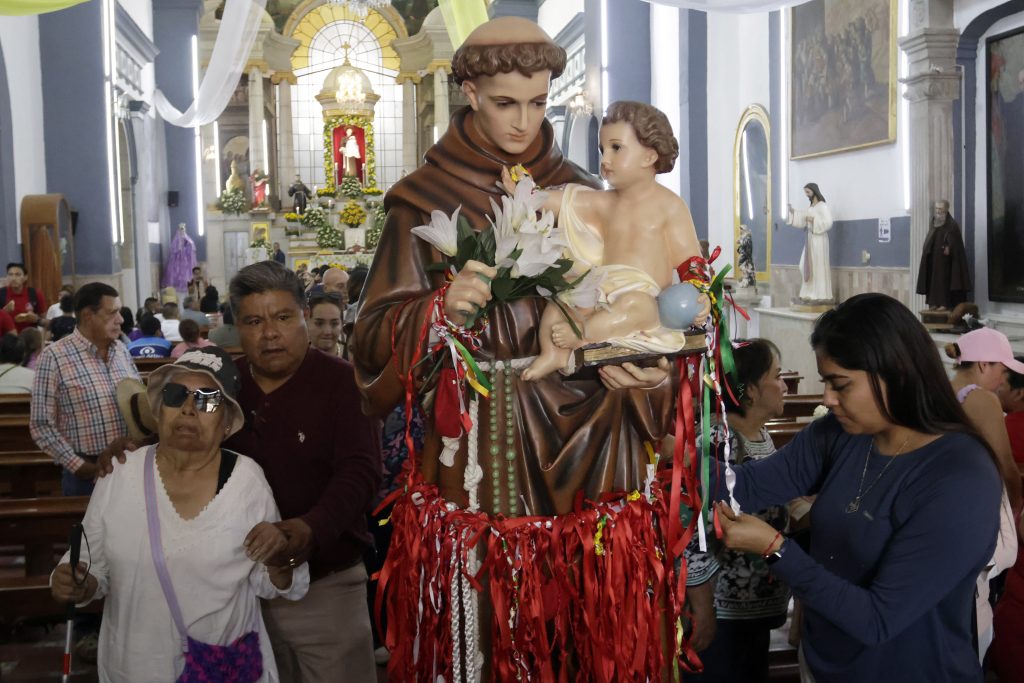 San Antonio de Padua: el santo del amor… ¡que acaba de cabeza! 2 san antonio de padua 632657