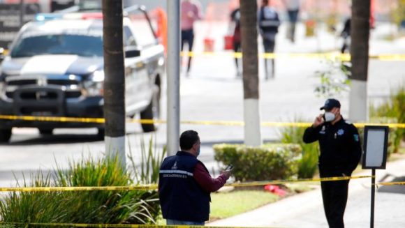 tiroteo andares Balacera en el centro comercial Andares de Zapopan deja dos lesionados