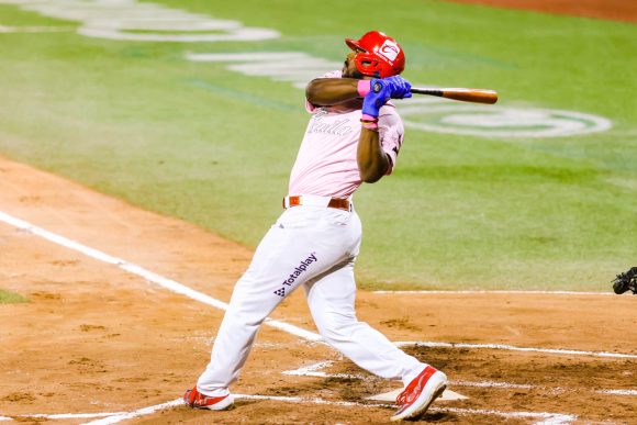 El Águila empató la serie ante Pericos en duelo de pitcheo en el Beto Ávila
