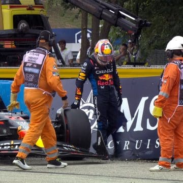 Checo Pérez queda fuera en Q1 por choque en Hungría