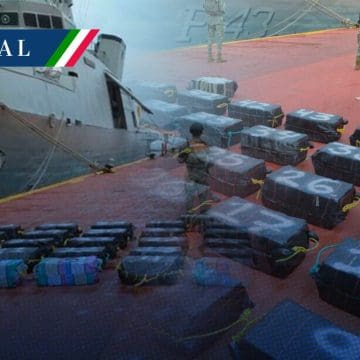 Marina detecta a la deriva mil 500 kilos de cocaína al sur de Acapulco