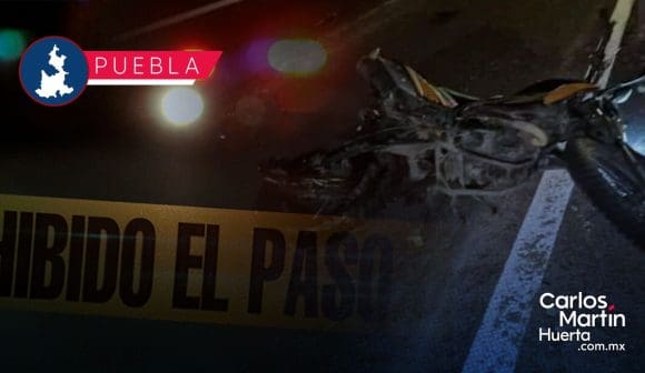 Motociclista derrapa en Periférico Ecológico; está grave