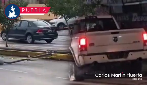 Tiroteo en Blvd Esteban de Antuñano; abandonan una RAM chocada