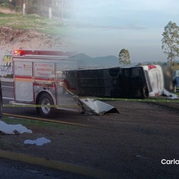 Vuelca autobús en Texcoco, reportan un poblano muerto y 12 heridos