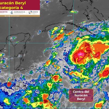 Huracán “Beryl” de categoría 4 mantiene su trayectoria hacia la Península de Yucatán  