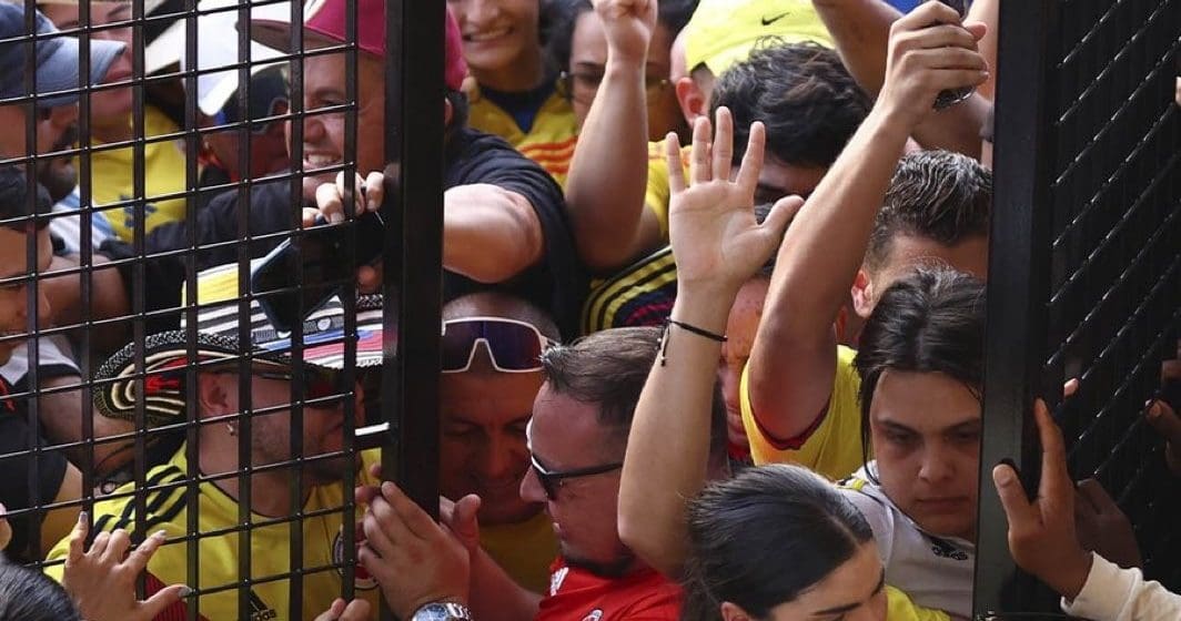 Violencia y caos en final de Copa América 2024; hay aficionados lesionados