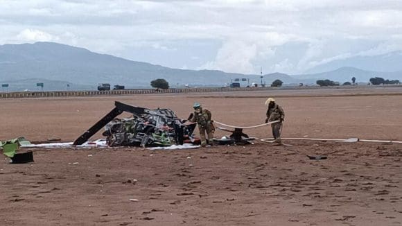 avión 11. Desplome de helicóptero en Teocuitatlán de Corona, Jalisco deja cuatro lesionados