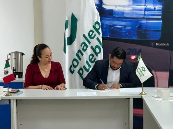 Conalep Puebla capacitará a operadores de transporte público