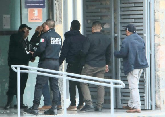 policia3 Juez Penal Federal vincula a proceso a 5 policías y al Juez Calificador de Irene Olea por delitos de tortura